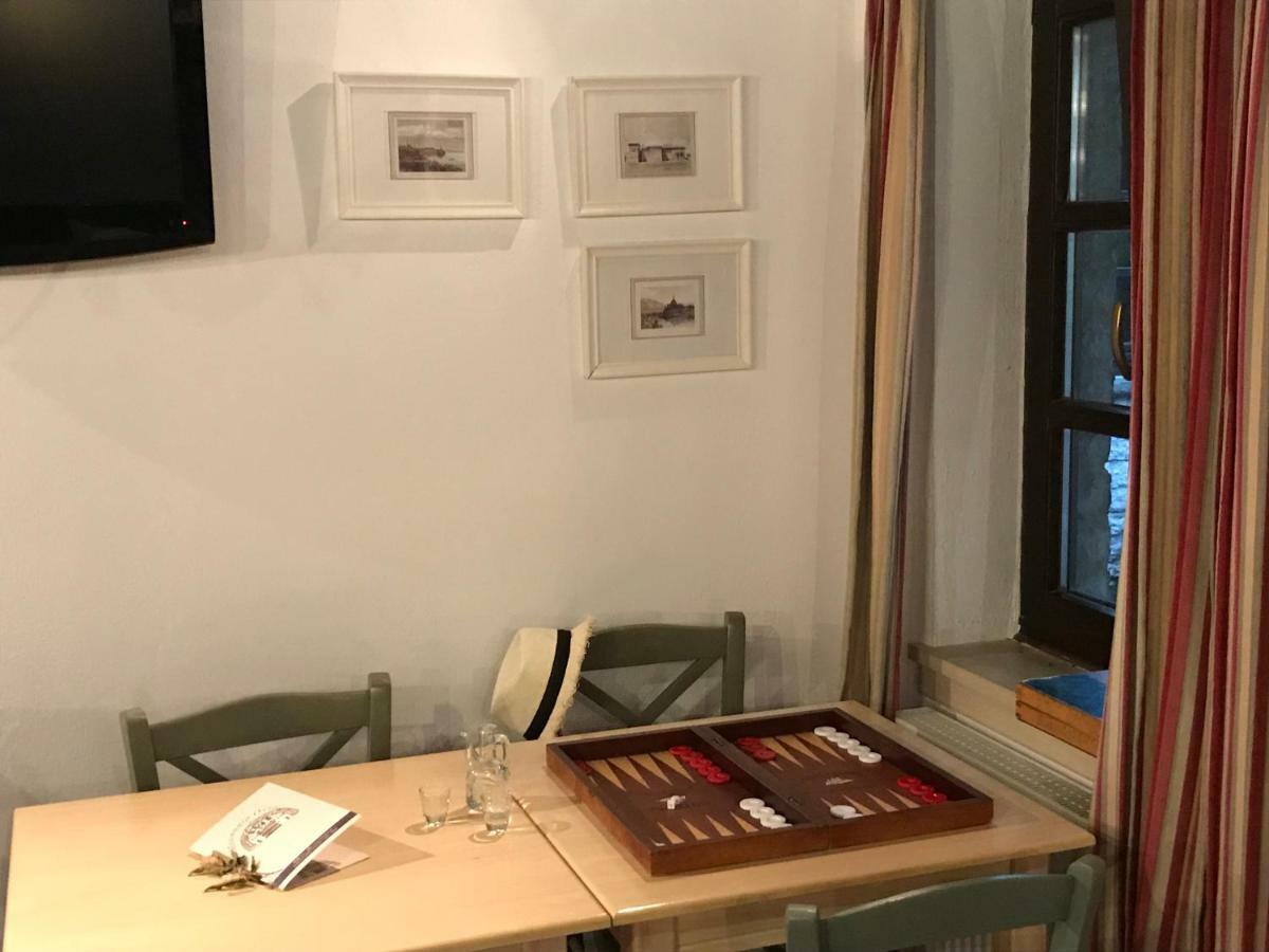 Mousafir Ontas Kepésovon Dış mekan fotoğraf
